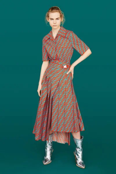 Look 33